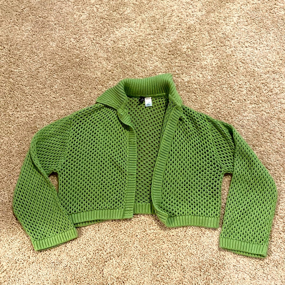 H&M Cropped Crochet Sweater